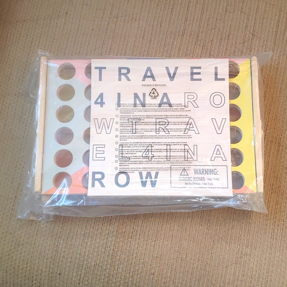 Sunnylife - Travel Four in a Row